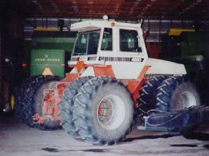 Tractor_cropped.jpg